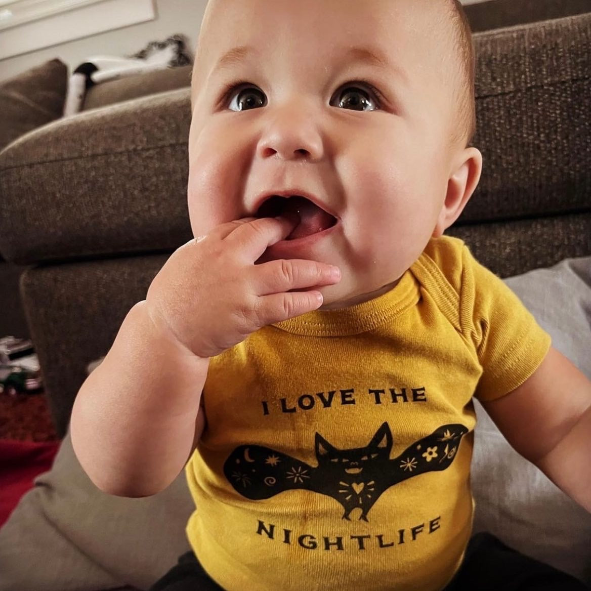 BAT ORGANIC COTTON BABY ONESIE